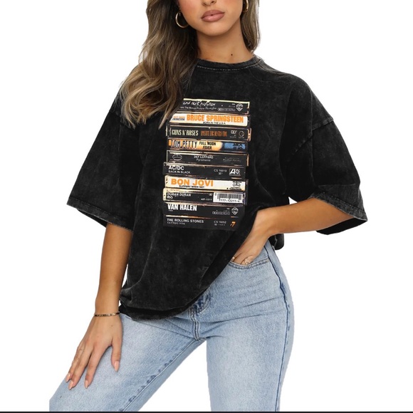 Tops - Graphic Tee